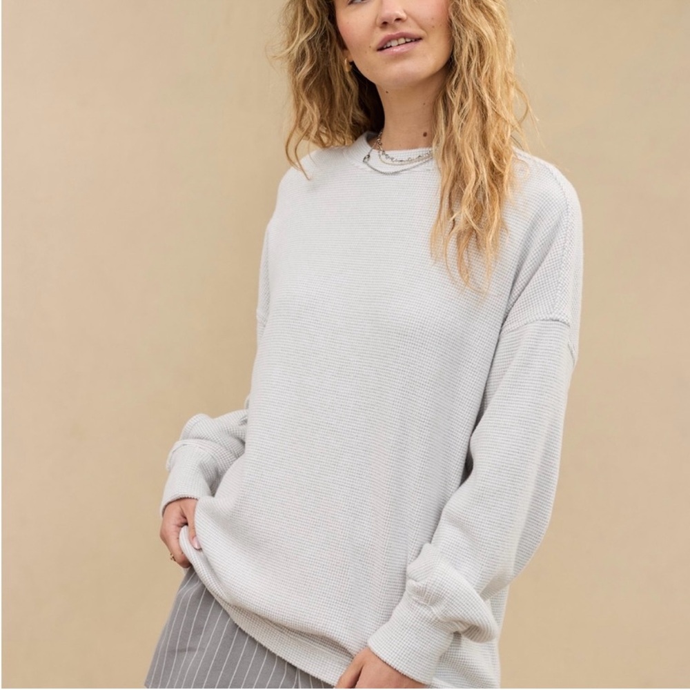 Aerie Women’s Oversized Getaway Waffle Sweatshirt Color Soft Muslin Size M